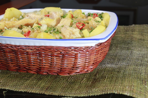Todo bacalhau pede para ser dessalgado por 24 horas, pelo menos